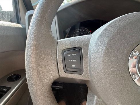 Used 2006 Jeep Commander 2WD image 79