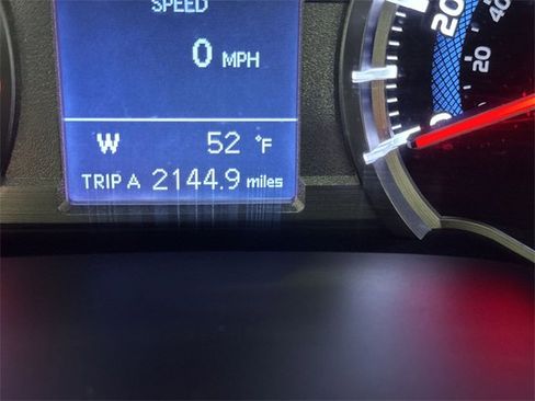 Used 2019 Toyota 4Runner SR5 image 12