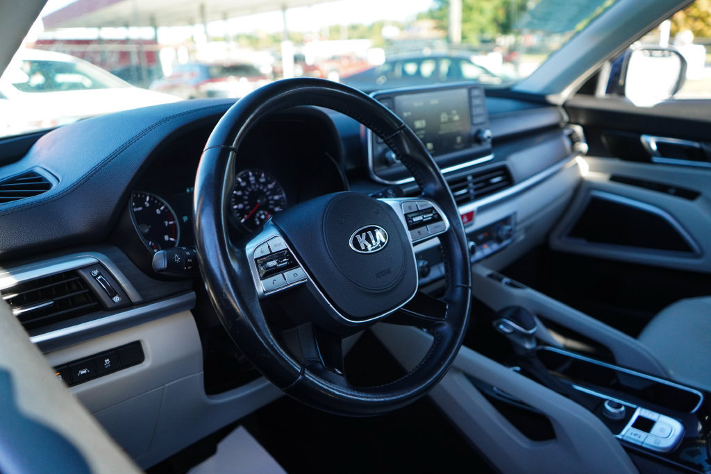 Used 2021 Kia Telluride S FWD image 5