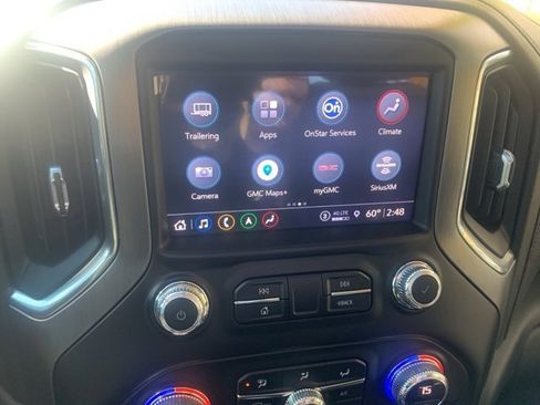 Used 2022 GMC Sierra 2500 Denali image 32