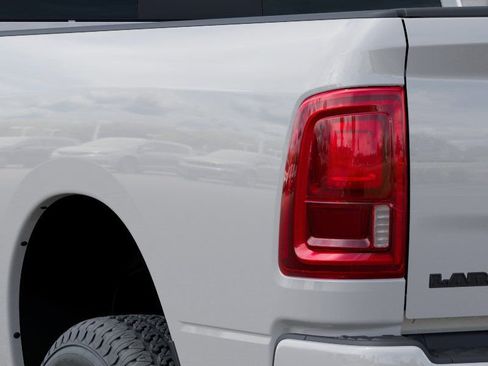New 2026 RAM 3500 Laramie AWD/4WD image 10