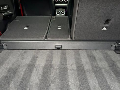 Certified 2025 Mercedes-Benz GLA 35 AMG 4MATIC image 17