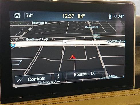 Used 2021 Lincoln Corsair Reserve w/ Elements Package FWD image 12
