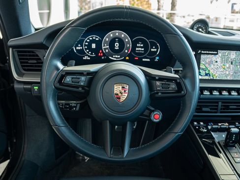 Certified 2025 Porsche 911 Carrera RWD image 7
