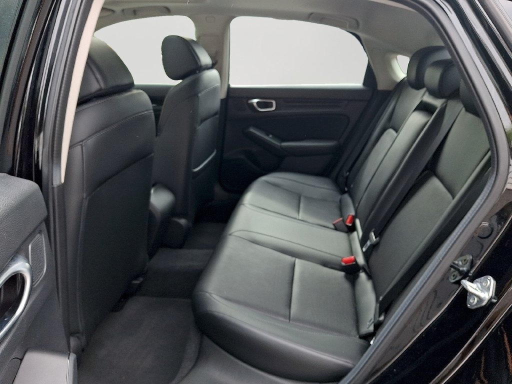 Used 2024 Honda Civic EX-L image 9