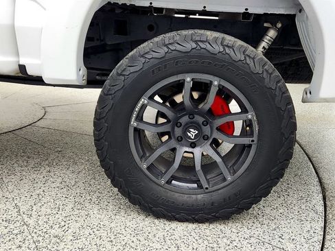 Used 2022 Ford F150 XLT w/ Equipment Group 302A High AWD/4WD image 9