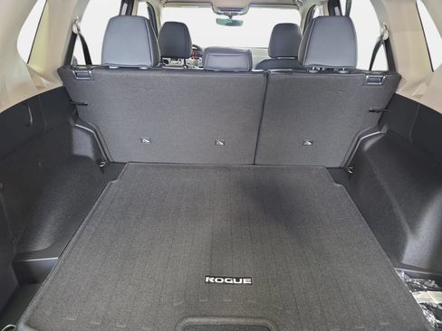 New 2026 Nissan Rogue Dark Armor AWD/4WD image 12