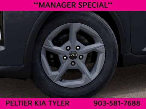 New 2025 Kia K4 LXS image 10