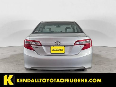 Used 2014 Toyota Camry LE FWD image 4