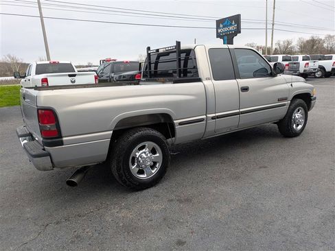 Used 1999 Dodge Ram 2500 Truck SLT image 7