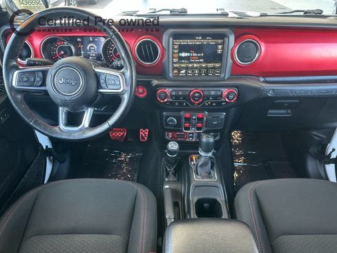 Used 2022 Jeep Wrangler Unlimited Rubicon w/ LED Lighting Group AWD/4WD image 14