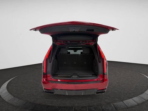 Certified 2023 Cadillac Escalade Sport Platinum image 8