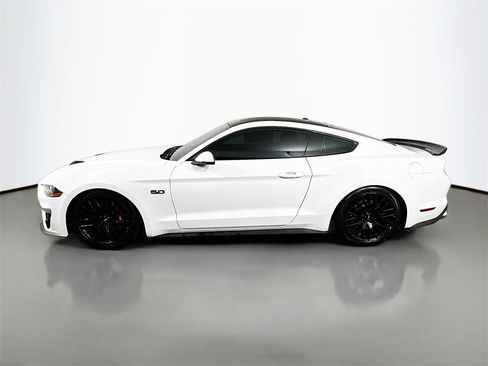 Used 2018 Ford Mustang GT Premium w/ GT Performance Package image 5