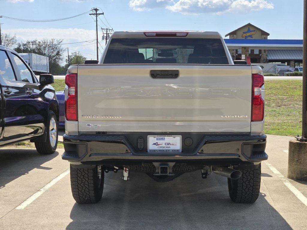 Used 2026 Chevrolet Silverado 2500 Custom w/ Custom Value Package AWD/4WD image 7