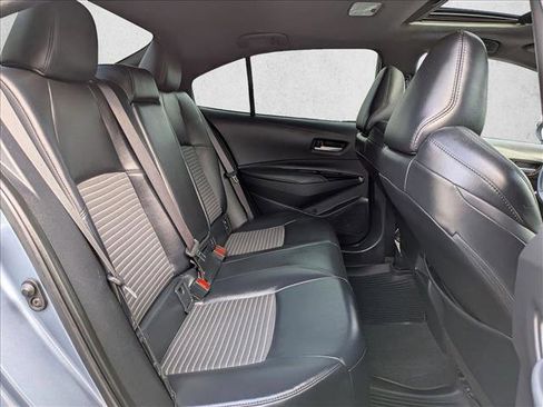 Used 2020 Toyota Corolla XSE image 21