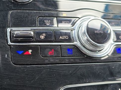 Used 2022 Lincoln Corsair AWD w/ Equipment Group 101A image 6