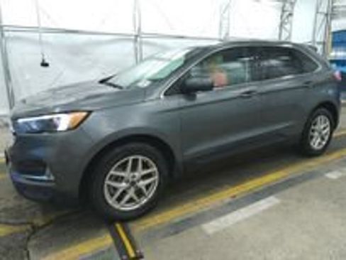 Used 2022 Ford Edge SEL AWD/4WD image 17