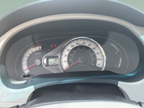 Used 2011 Toyota Sienna SE w/ Preferred Pkg FWD image 19