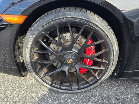 Used 2015 Porsche 911 Carrera GTS RWD image 18