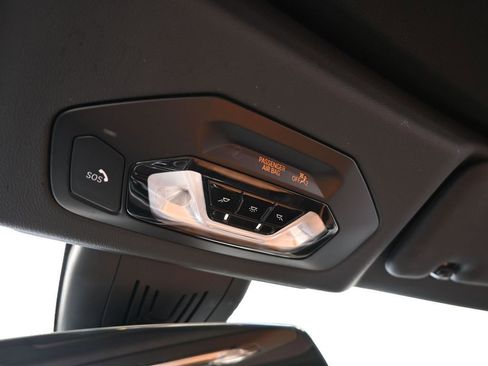 Used 2024 BMW 430i Convertible image 21