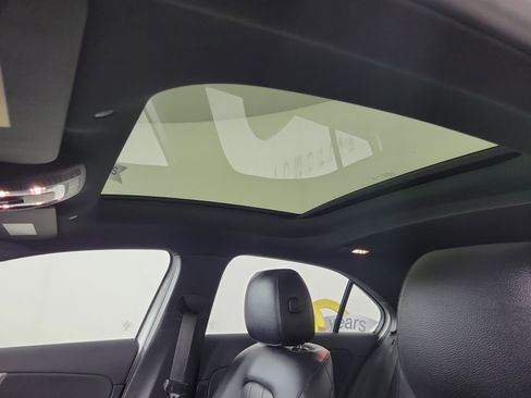 Used 2022 Mercedes-Benz A 220 4MATIC image 19