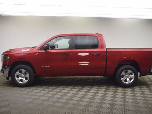 New 2026 RAM 1500 4x4 Crew Cab image 12