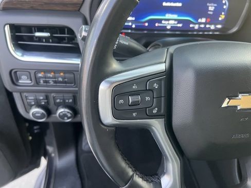 Certified 2023 Chevrolet Suburban Premier image 19