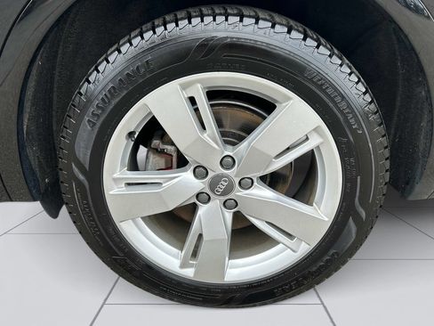 Used 2019 Audi Q5 2.0T Premium Plus w/ Premium Plus Package AWD/4WD image 13