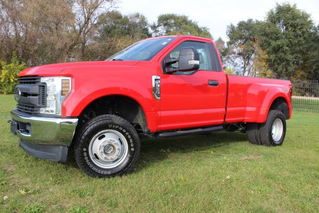 Used 2018 Ford F350 XL w/ Power Equipment Group AWD/4WD image 2