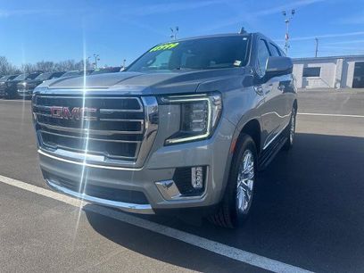 Used 2023 GMC Yukon SLT w/ SLT Premium Package