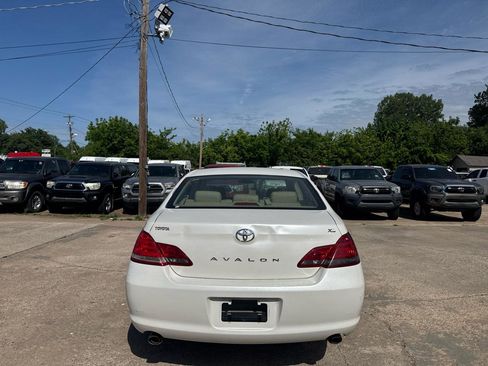 Used 2008 Toyota Avalon XLS FWD image 39