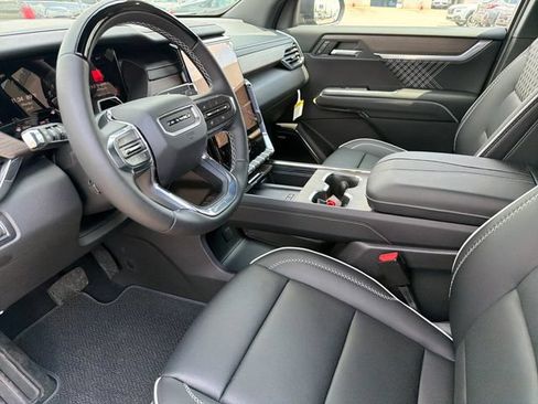 New 2026 GMC Acadia Denali w/ Super Cruise Package AWD/4WD image 16
