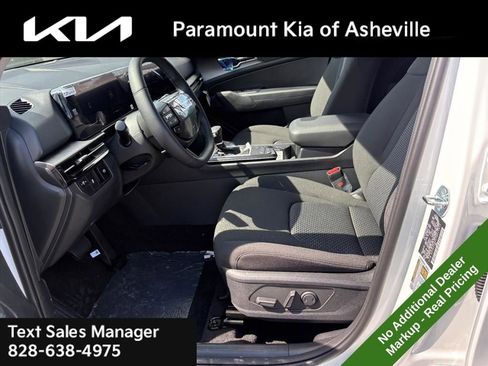 New 2026 Kia Sportage LX image 17