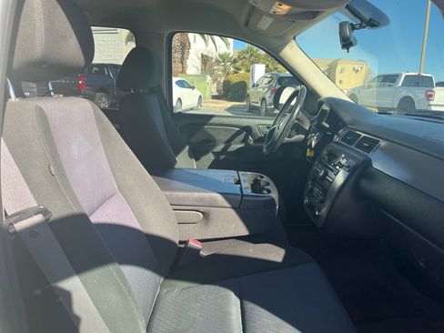 Used 2010 Chevrolet Tahoe LS w/ Exterior Plus Package image 17