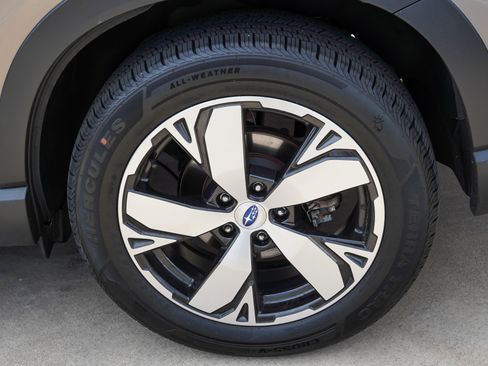 Used 2019 Subaru Forester Touring AWD/4WD image 13