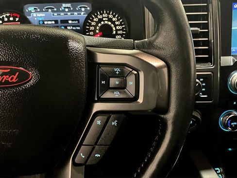 Used 2018 Ford F150 Lariat w/ Equipment Group 502A Luxury image 13