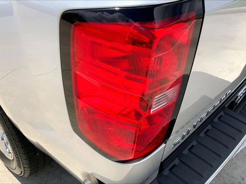 Used 2017 Chevrolet Silverado 1500 LT w/ Texas Edition image 26