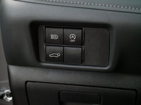 Certified 2025 Toyota Highlander XSE AWD/4WD image 28