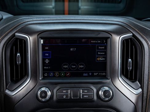 Used 2019 GMC Sierra 1500 AT4 w/ AT4 Premium Package image 24