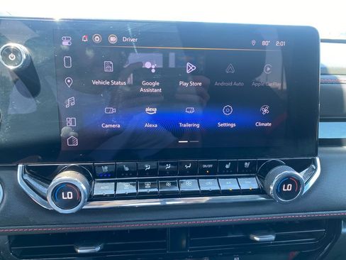 Used 2023 Chevrolet Colorado Z71 w/ Z71 Convenience Package 2 AWD/4WD image 18