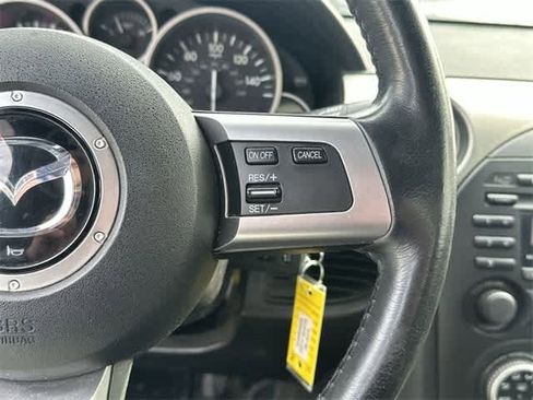 Used 2012 MAZDA MX-5 Miata Touring w/ Suspension Pkg image 9