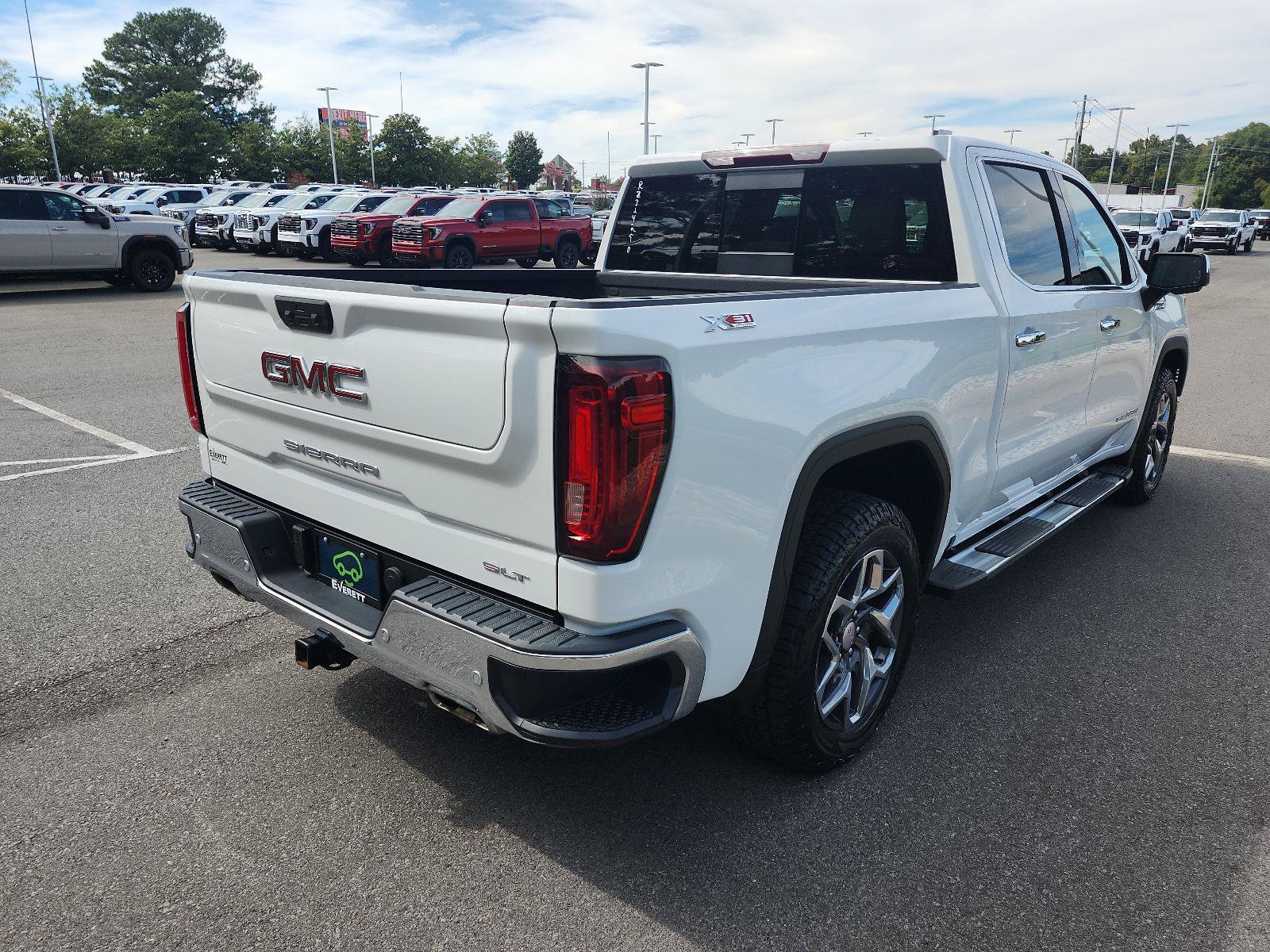 Certified 2024 GMC Sierra 1500 SLT w/ SLT Premium Plus Package AWD/4WD image 3