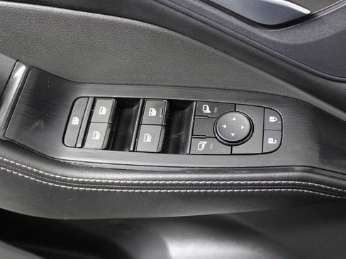 Certified 2024 Nissan Rogue SV FWD image 24