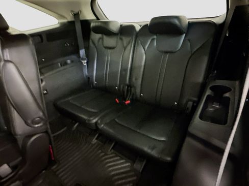 Used 2024 Kia Sorento SX image 31