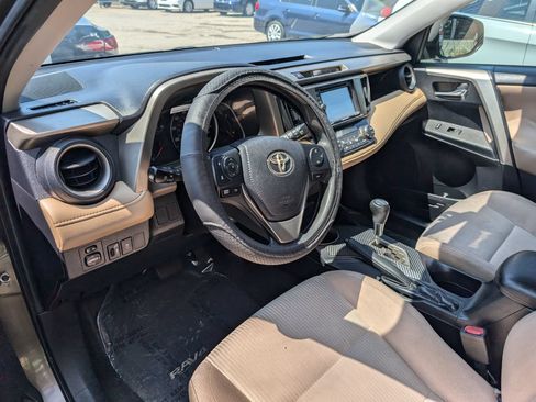 Used 2015 Toyota RAV4 XLE FWD image 12