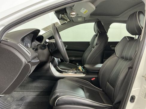 Used 2018 Acura TLX V6 w/ Technology Package image 24