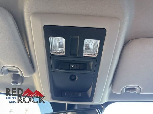Used 2017 RAM 1500 Laramie w/ Convenience Group AWD/4WD image 24