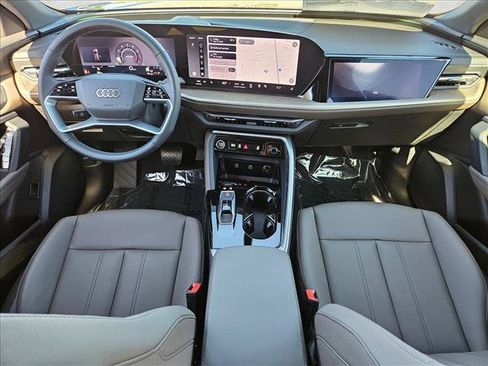 New 2026 Audi Q5 Premium Plus AWD/4WD image 15