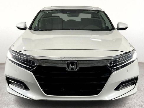 Used 2018 Honda Accord Touring image 5