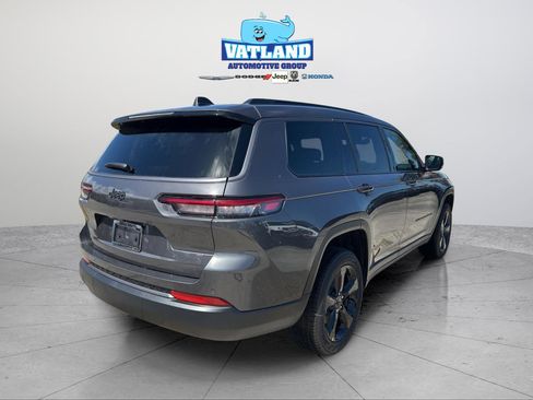 New 2026 Jeep Grand Cherokee L Limited RWD image 5